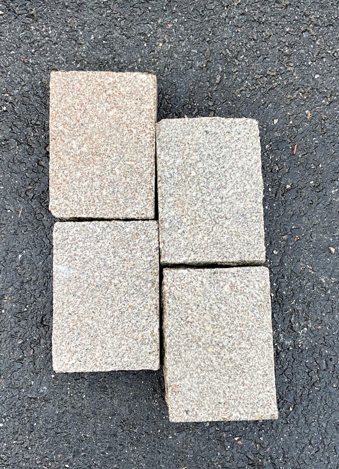 Magasin de vente de pavé en pierre à poser au mortier à Yvetot dans le 76-TK Carrelage