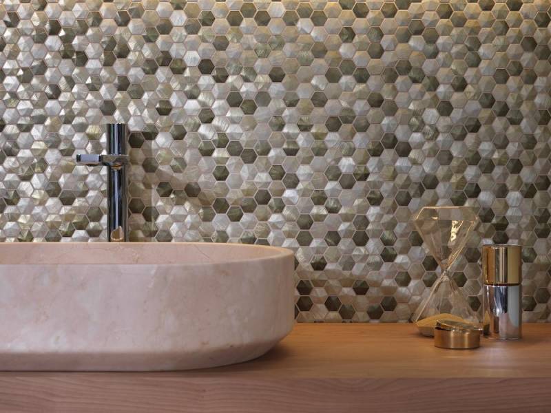 Vente de mosaïques mix, en pierre, en aluminium et en verre dans votre showroom