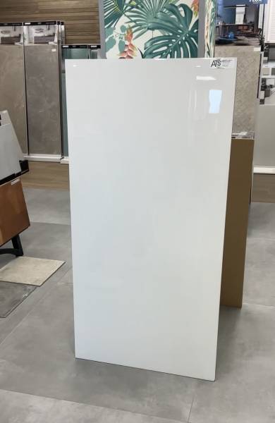 Acheter du carrelage blanc brillant en 60x120 pour la faïence de d’une salle de bain à Barentin et ses alentours- TK Carrelage