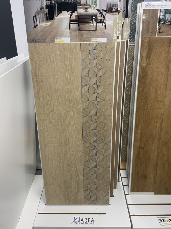 facewood almonde et facewood décor