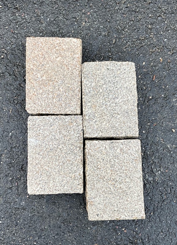 Magasin de vente de pavé en pierre à poser au mortier à Yvetot dans le 76-TK Carrelage