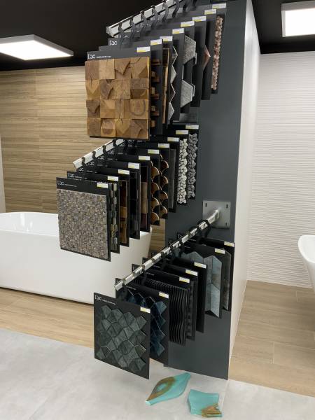 Vente de mosaïques mix, en pierre, en aluminium et en verre dans votre showroom